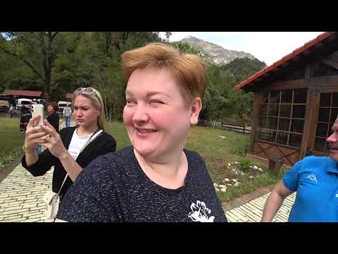 Видео: Потратили КУЧУ ДЕНЕГ 💸 на сувениры, сыр и вино 🍷 Едем на озеро Рица и Голубое 🗻 Абхазия и её ГОРЫ
