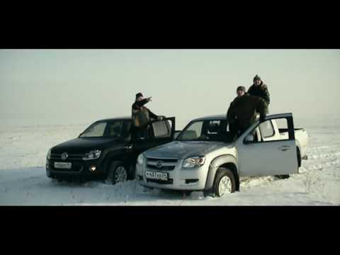 Видео: Напрямик. Mazda BT-50, VW Amarok. Off-road в снегу.