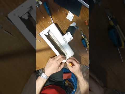 Видео: Как разобрать щётку беспроводного пылесоса roidmi.