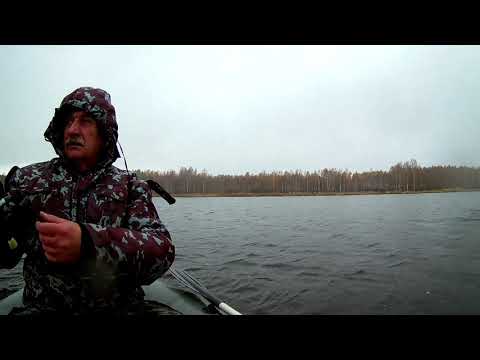 Видео: Щука в ураганный ветер! Salmo Slaider 7 Tsuribito Dead Minnow 110F Pontoon21 Kalikana 91SP Отлично!