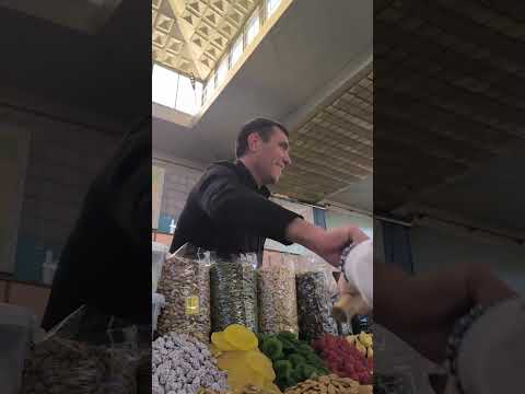 Видео: Зелёный базар в Алматы 🥰👍😎🔥Я в лёгком "шоке", обязательно вернусь к вам 🙂👍