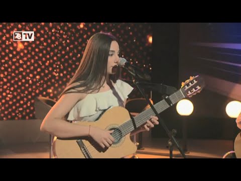 Видео: ''Ludo mlado'' | "Лудо младо'' - Ralitsa Haidarska & Katerina Vachkova | (Вечерта на "Ку Ку Бенд")