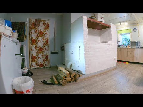 Видео: Как живут зимой в деревне. Зимняя деревенская жизнь, наше время. Village life
