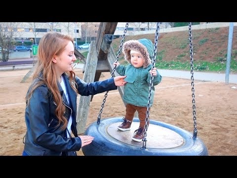 Видео: VLOG: НОВЫЕ КАЧЕЛИ! КУПИМ ДОМОЙ? 12.01.20