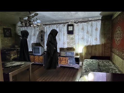 Видео: РЕАЛЬНЫЕ ПРИЗРАКИ В ДОМЕ ВЕДЬМЫ / REAL GHOSTS IN THE WITCH'S HOUSE
