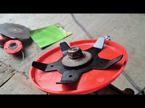 Видео: Насадка ПРОПОЛЬНИК для бензиновой мотокосы - обзор её возможностей