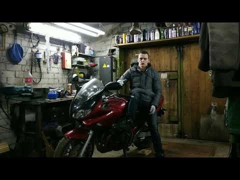 Видео: Suzuki bandit 600 "Как завести зимой" часть 1