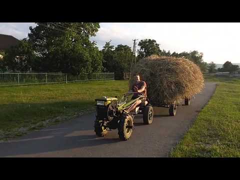 Видео: Возимо солому. Мотоблок ЗУБР 10 к.с ( ZUBR 10 )