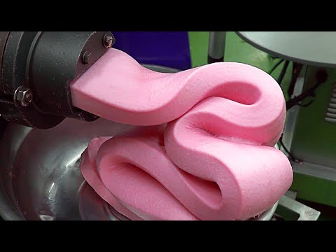 Видео: массовое производство! красивый радужный рисовый пирог экспортируется в США -пищевая фабрика в корее