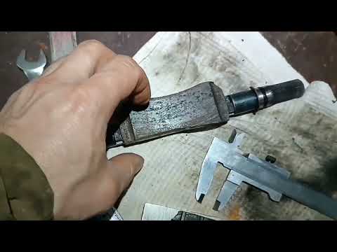 Видео: Ремонт тормозов мтз 132н