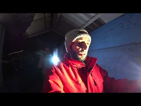 Видео: КТО ЗА ЗАКРЫТОЙ ДВЕРЬЮ? Возвращение в заброшку КРИШНАИТОВ