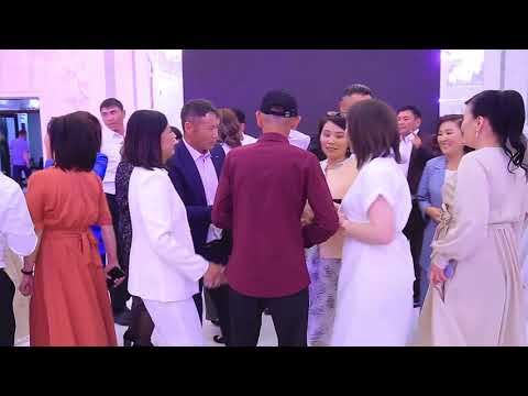 Видео: Чолпон айылынын 85-жылкы Б-классынын 20-жылдык жолугушуу кечеси.(2-болум)