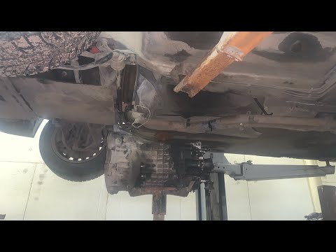 Видео: BMW e34 как снять МКПП GETRAG 260