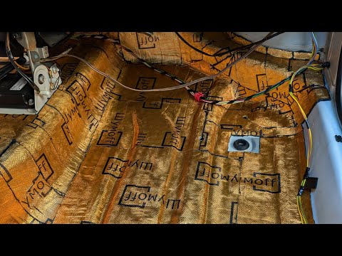 Видео: Шумоизоляция Лада Гранта