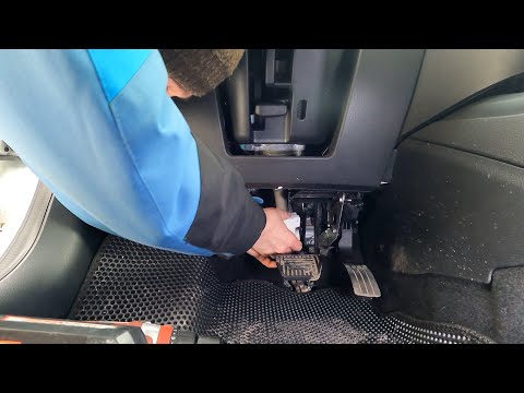 Видео: LADA VESTA устраняем дребезг и вибрацию в рулевом механизме за 3 минуты. (Лада Веста Х-Рей X-Rey)