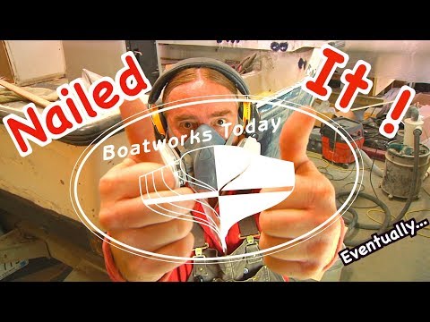 Видео: Укладка нового стекловолокна на транец бостонского китобойного судна 25