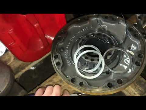 Видео: Ремонт гидромоторов установки ГНБ Vermeer D36x50 SII от Вермеер Сервис