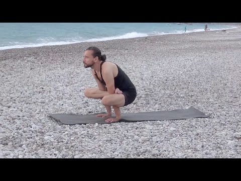 Видео: Хатха Йога. Средний Уровень Практики. 7-й день
