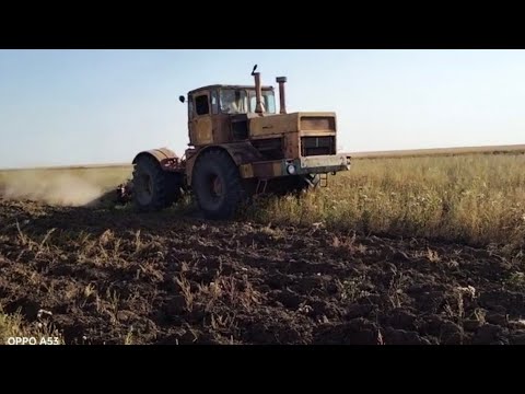 Видео: Подозрительный гул! Пашем поле !