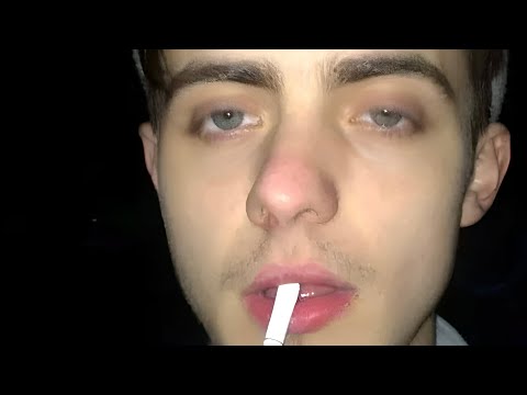 Видео: ПОШЛАЯ МОЛЛИ – УБЕГАЙ (VISUAL LYRIC VIDEO)