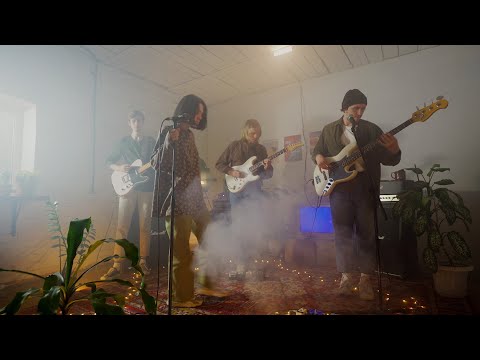 Видео: hehehe — На 8 этаже (Official Music Video)