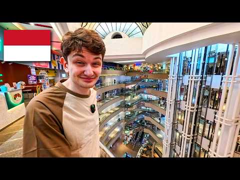 Видео: Посещение самого модного места в Джакарте, Индонезия! (Блок М) 🇮🇩