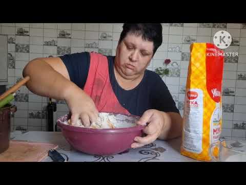 Видео: Готовлю вкусный торт  медовый по чужому рецепту.