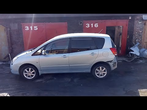 Видео: Toyota Corolla Spacio обзор повреждений и вскрытие