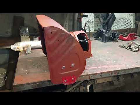 Видео: Снегоуборщик MTD, обзор.......???