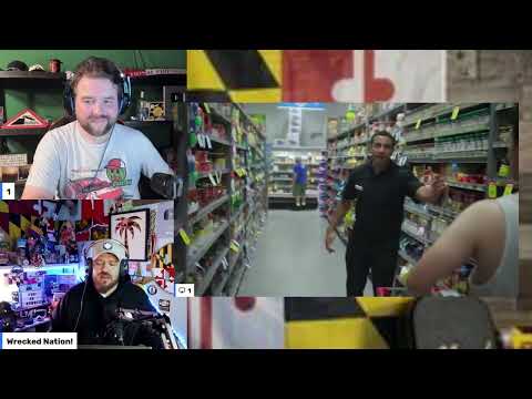 Видео: ВОСТОРОЖНОСТИ!!! Супервог - Супермаркеты | Реакция работника американского супермаркета