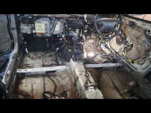 Видео: ЗАМЕНА РАДИАТОРА ОТОПИТЕЛЯ JZX90 TOYOTA CHASER. Часть 3