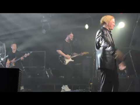 Видео: Верхом на звезде- Найк Борзов, клуб Фабрика, 26.10.2025