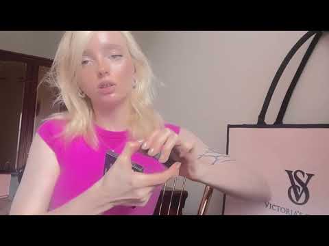 Видео: Что в моей сумке от Roberto Cavalli?