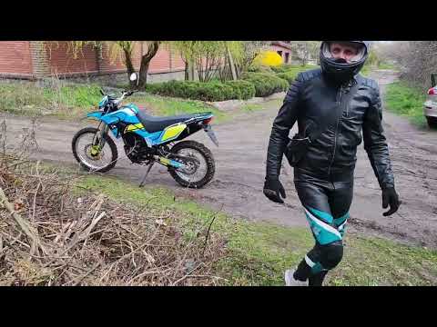 Видео: Lifan KPX 250 вокруг нашего района