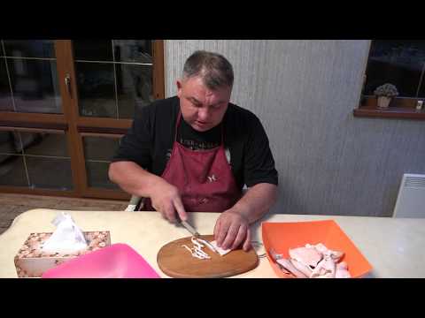 Видео: Салат из кальмара по Приморски. Карточный фокус.