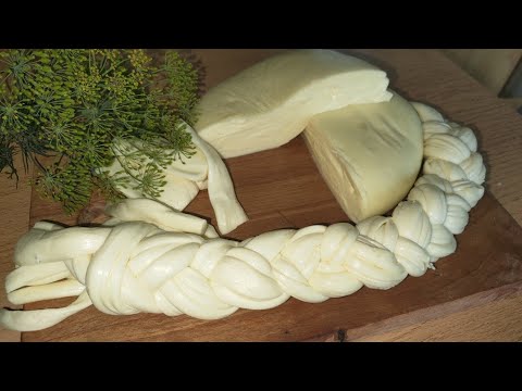 Видео: Сулугуни из домашней брынзы.