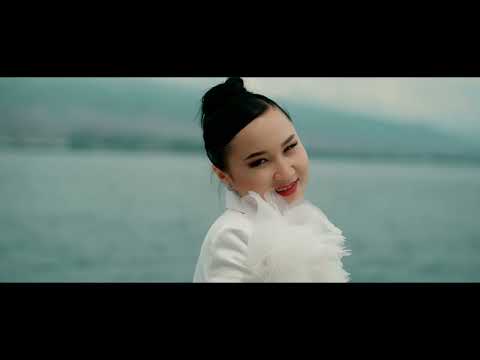 Видео: Адина Русланова «Суйуунун кемеси»