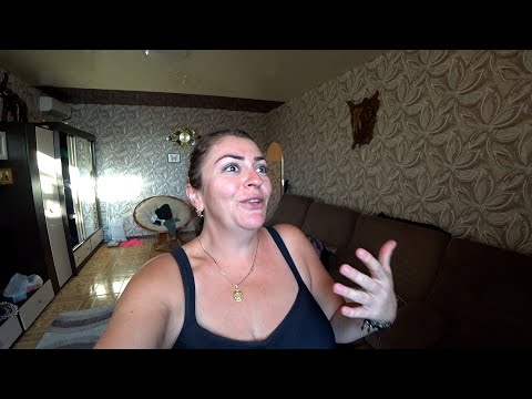 Видео: Как мы живём в Анапе. Разбираю шкафы, в чем ехать? Похудела на 14 кг
