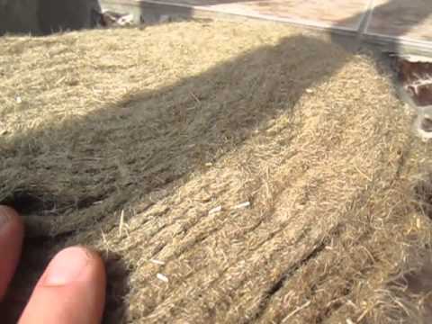 Видео: Что проложить между бревнами деревянного дома и бани из бревна и бруса