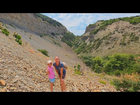 Видео: Влог! Не ищем легких путей /Заповедник Большой Утриш / Каньон / Нам повезло