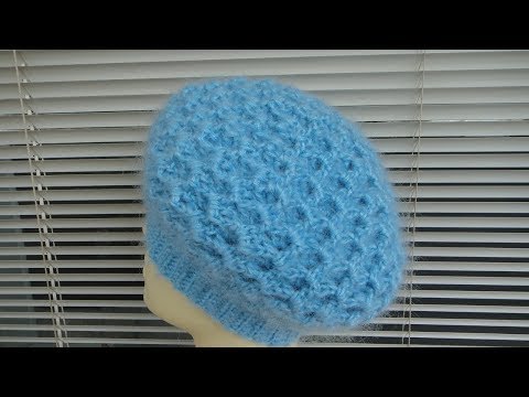 Видео: Шапка - берет объемным узором крючком. Crochet hat