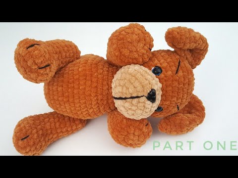 Видео: Мастер-класс по вязанию крючком щенка ШАГ за ШАГОМ