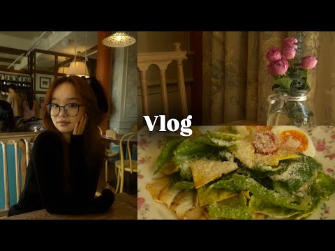 Видео: VLOG | жизнь студента из Алматы ♥️| что я ем за день?| мой уход за кожей | распаковка