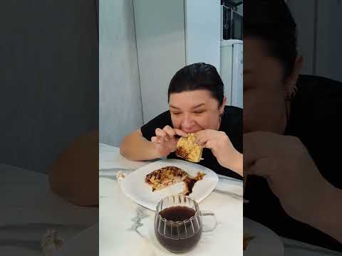 Видео: 11.11 ЗАКРЫТАЯ ПИЦЦА 🍕 🍕 🍕 ЖИРОТОПКА 💪💪💪#кушаемвместе 