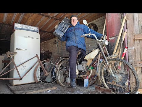 Видео: СТАРЬЕВЩИКИ: Находки из старого гаража. Поехали за металлоломом, а привезли  кучу ретро вещей.