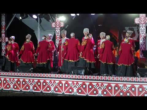 Видео: Ой при лужку. Ансамбль Колос. 4K(UHD).