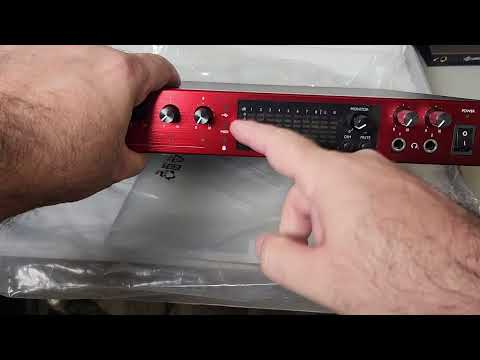 Видео: Focusrite Clarett+ 8. Распаковка предварительно восстановленного фотоаппарата. Поцарапанный индик...