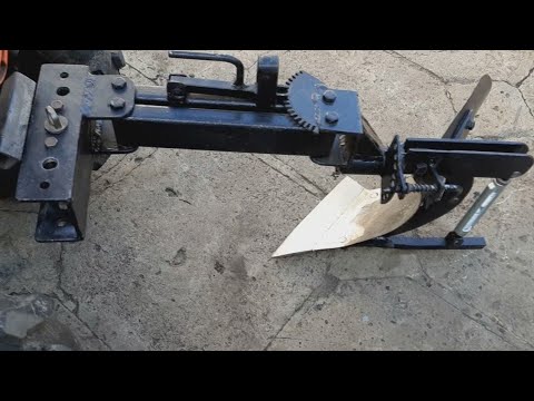 Видео: Сравнение плуга и фрез Целина