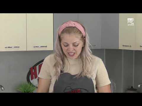 Видео: Наша кухня. Готовим теплый салат с баклажанами, запеканку творожную и облепиховый чай (29.08.2021)