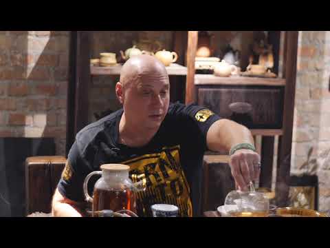 Видео: Шэн пуэры Золотого Треугольника и Линцань. Беседа с Аркадием в DAMO 14.12.19
